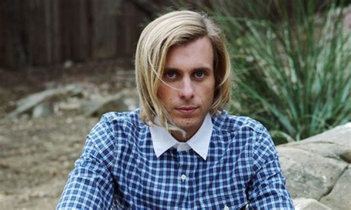 Aaron Bruno biografía, edad, altura, esposo, net worth, familia