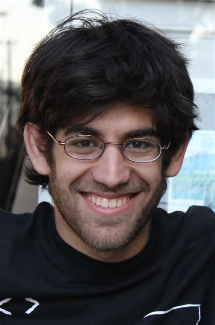 Aaron Swartz Biography, Age, Height, Wife, Net Worth, Family