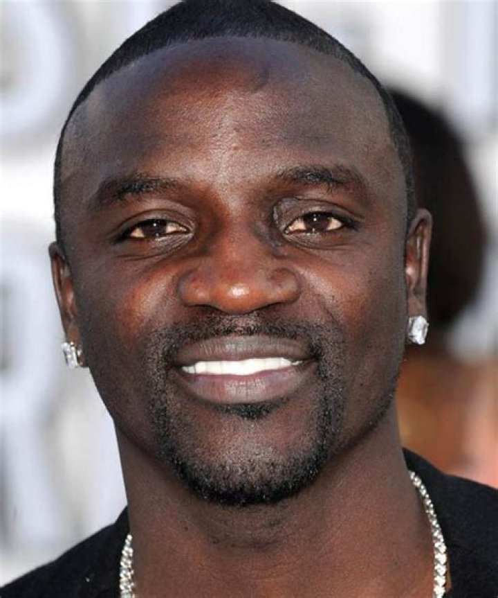 Akon Biography, Age, Height, Wife, Net Worth, Family