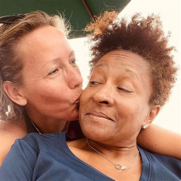 Alex Sykes Biography, Age, Height, Wife, Net Worth, Family