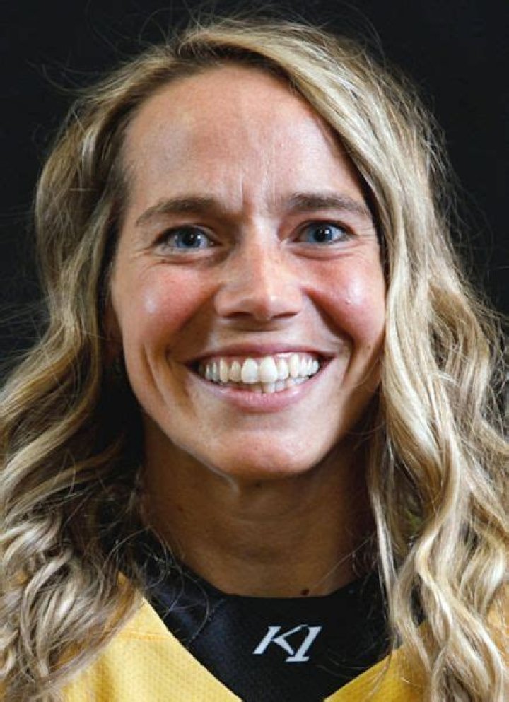 Allie Thunstrom Biography, Age, Height, Husband, Net Worth, Family