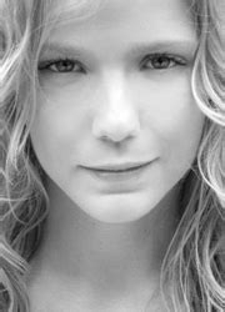 Amanda Bernero Biography, Age, Height, Husband, Net Worth, Family