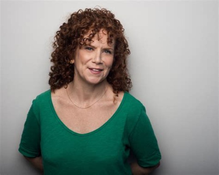 Amy Stiller Biography, Age, Height, Husband, Net Worth, Family