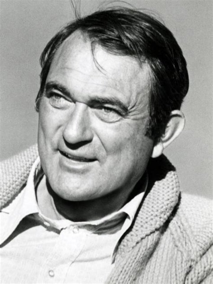 Andrew V. McLaglen Biography, Age, Height, Wife, Net Worth, Family