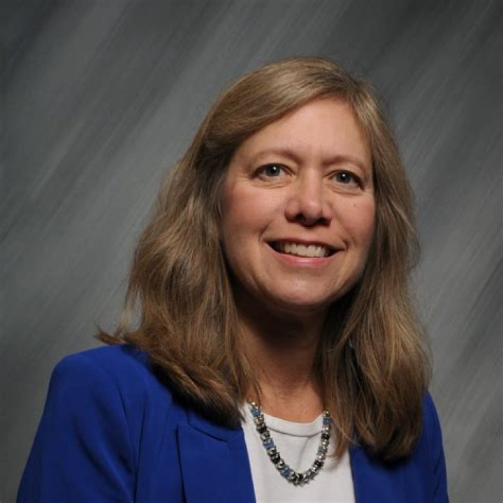 Angela Sullivan Biography, Age, Height, Husband, Net Worth, Family