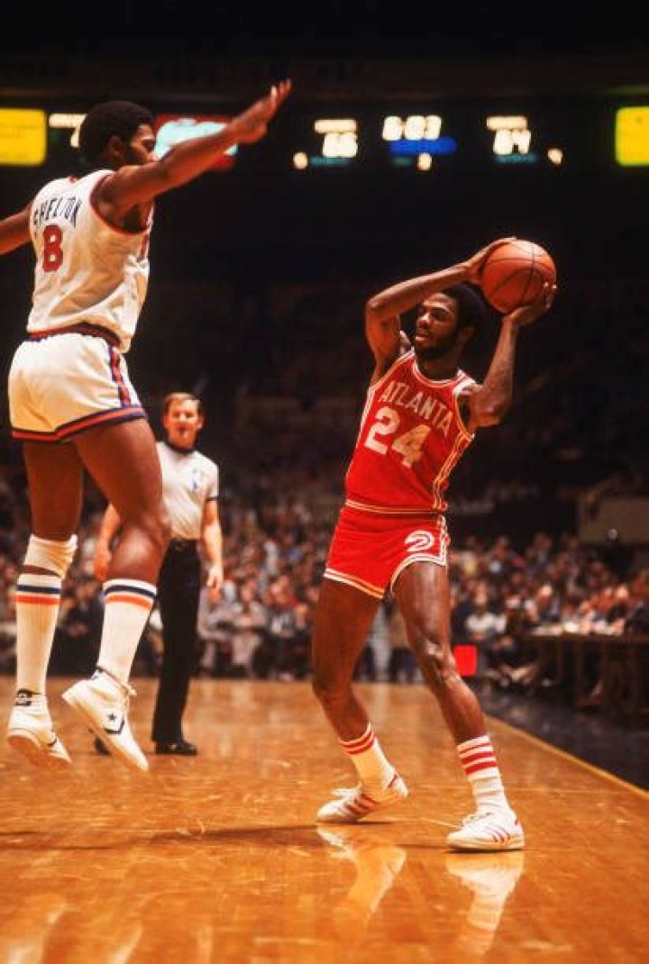 Armond Hill Biography, Age, Height, Wife, Net Worth, Family