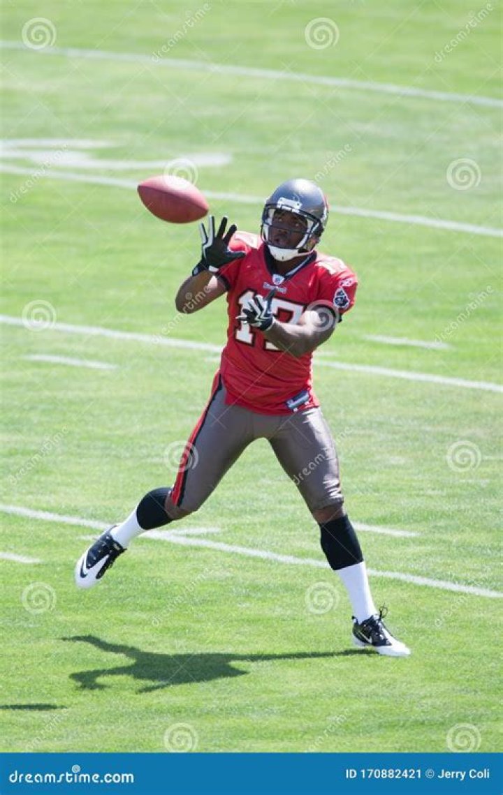 Arrelious Benn Biography, Age, Height, Wife, Net Worth, Family