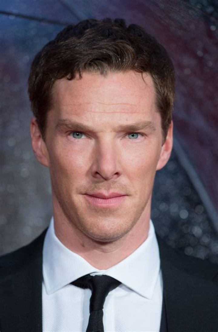 Benedict Cumberbatch Biography, Age, Height, Wife, Net Worth, Family