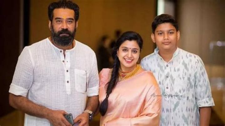 Biju Menon Biography, Age, Height, Wife, Net Worth, Family