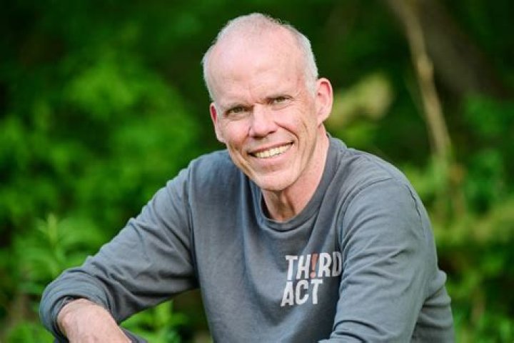 Bill McKibben Biography, Age, Height, Wife, Net Worth, Family