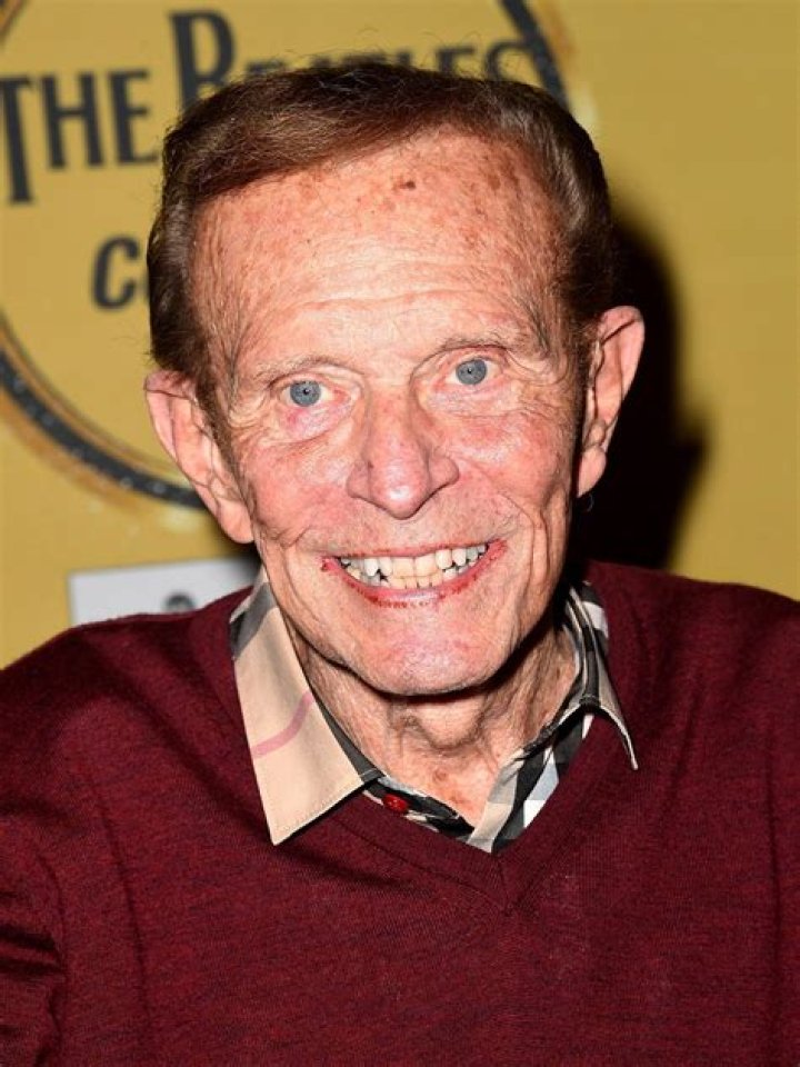 Bob Eubanks Biography, Age, Height, Wife, Net Worth, Family