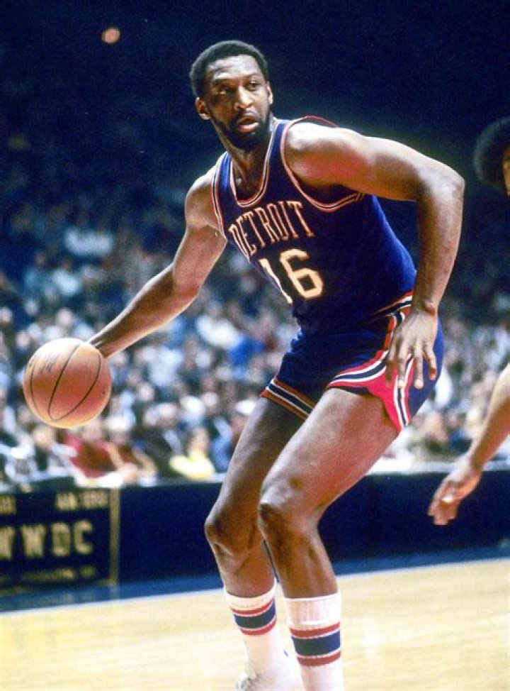 Bob Lanier Biography, Age, Height, Wife, Net Worth, Family