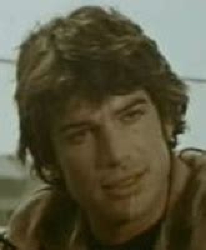 Clyde Ventura Biography, Age, Height, Wife, Net Worth, Family