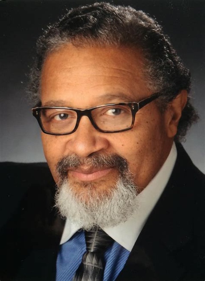 Count Stovall Biography, Age, Height, Wife, Net Worth, Family