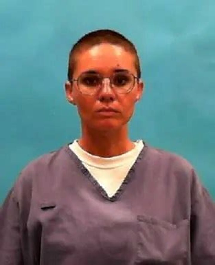 Courtney Schulhoff Biography, Age, Height, Husband, Net Worth, Family