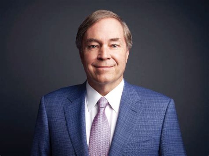 David MacLennan Biography, Age, Height, Wife, Net Worth, Family