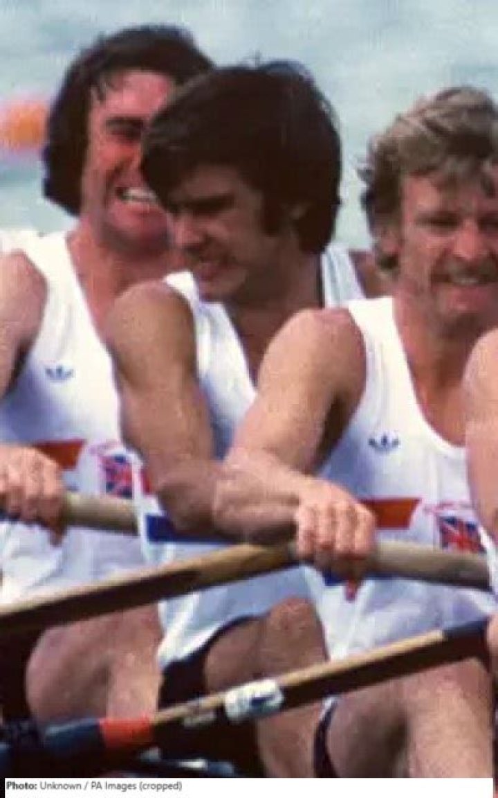 David Maxwell Biography, Age, Height, Wife, Net Worth, Family