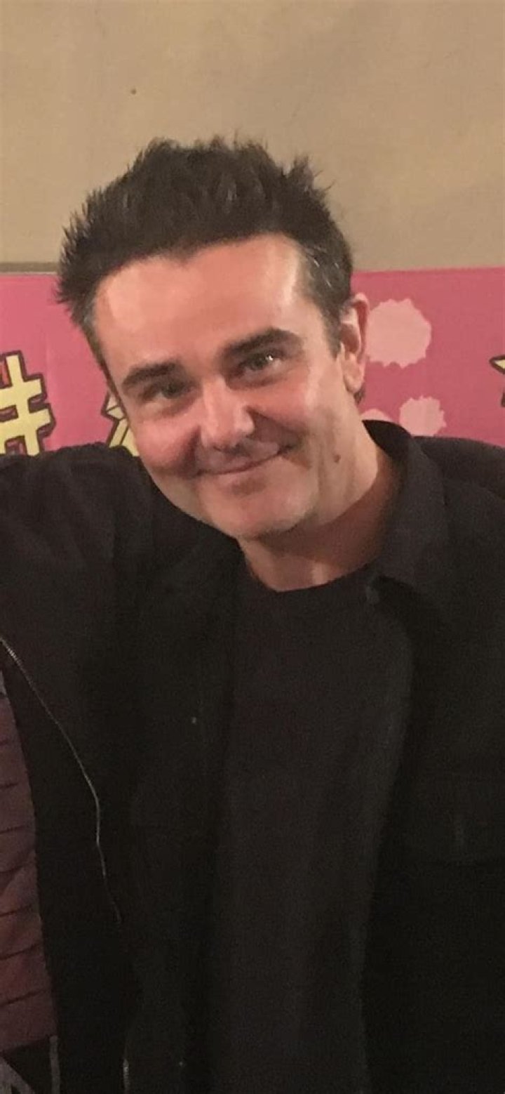 David Mendenhall biografía, edad, altura, esposo, net worth, familia