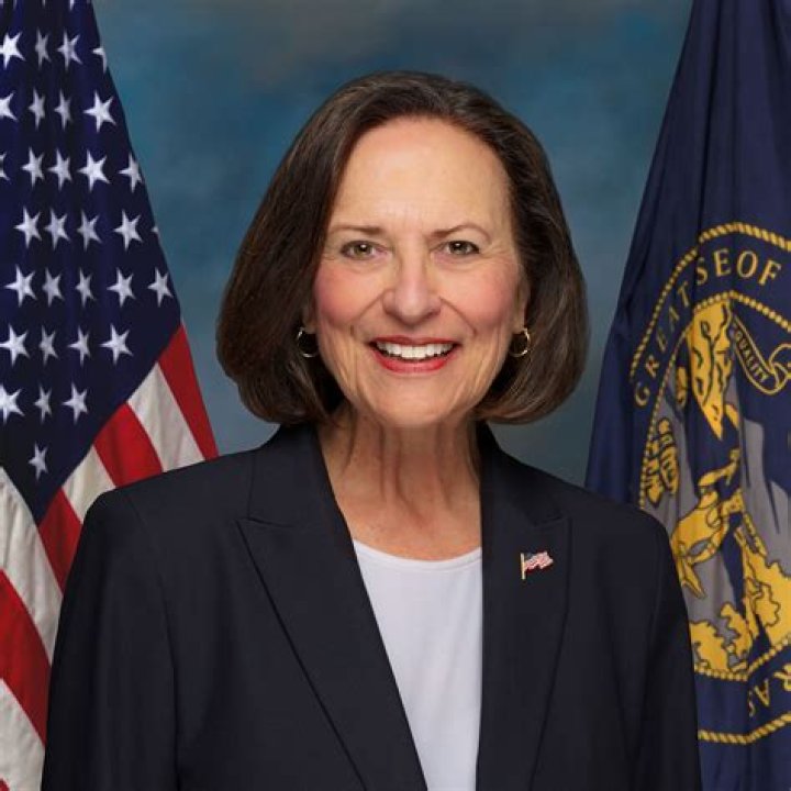 Deb Fischer Biography, Age, Height, Husband, Net Worth, Family