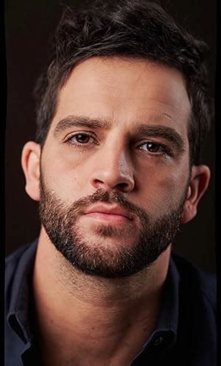 Derek Kelly Biography, Age, Height, Wife, Net Worth, Family