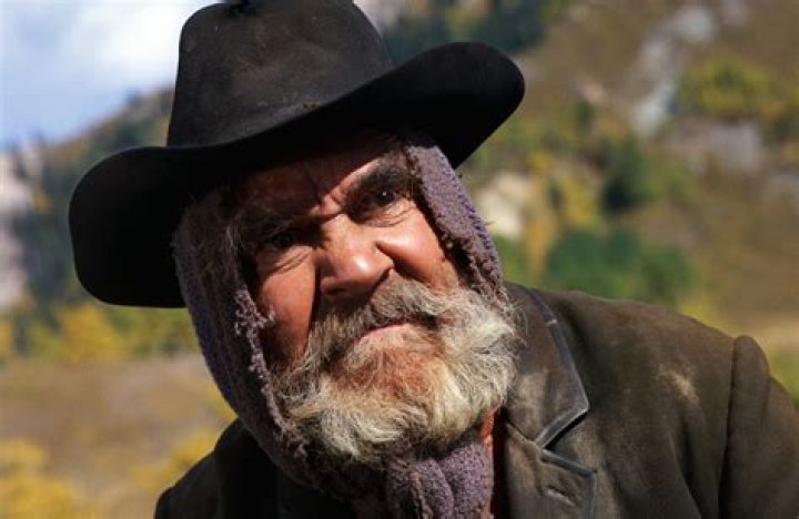 Douglas Fowley Biography, Age, Height, Wife, Net Worth, Family