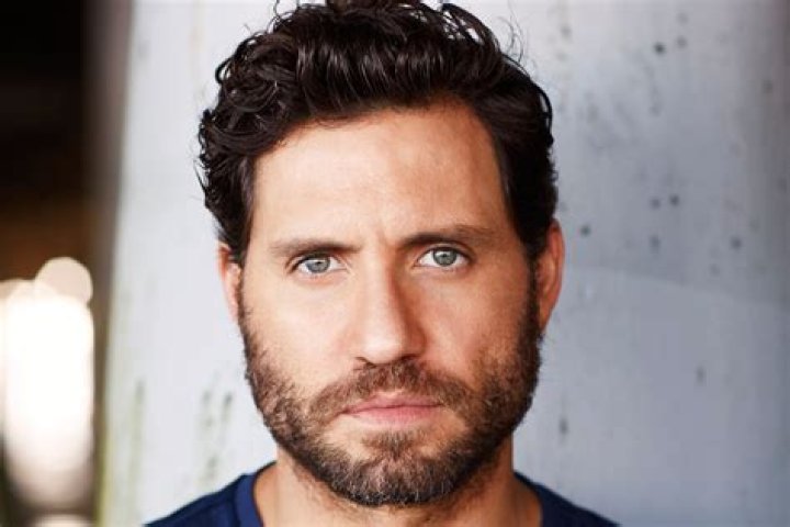 Edgar Ramírez Biography, Age, Height, Wife, Net Worth, Family