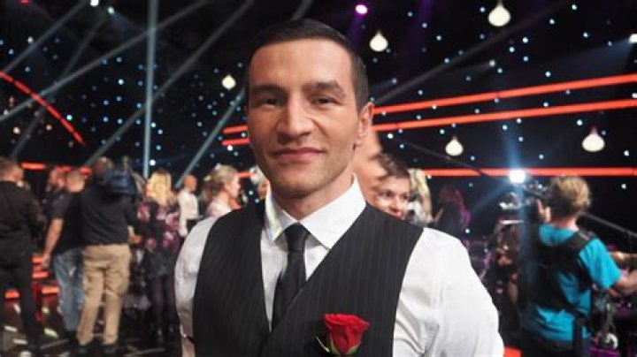 Edis Tatli Biography, Age, Height, Wife, Net Worth, Family