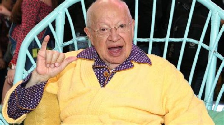 Eduardo Manzano biografía, edad, altura, esposo, net worth, familia