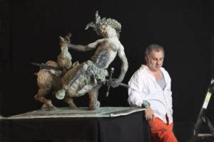 Emil Kazaz Biography, Age, Height, Wife, Net Worth, Family