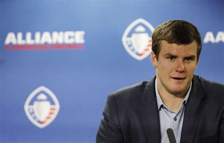 Garrett Gilbert biografía, edad, altura, esposo, net worth, familia