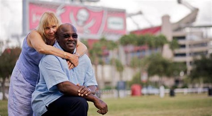 Gay Culverhouse Biography, Age, Height, Wife, Net Worth and Family