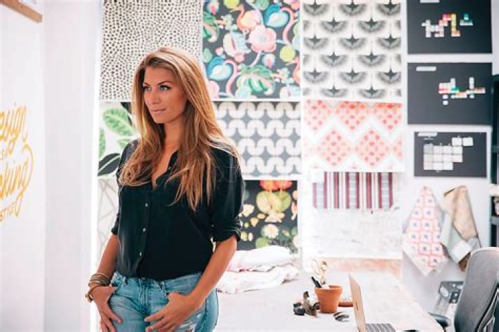 Genevieve Gorder Biography, Age, Height, Husband, Net Worth, Family