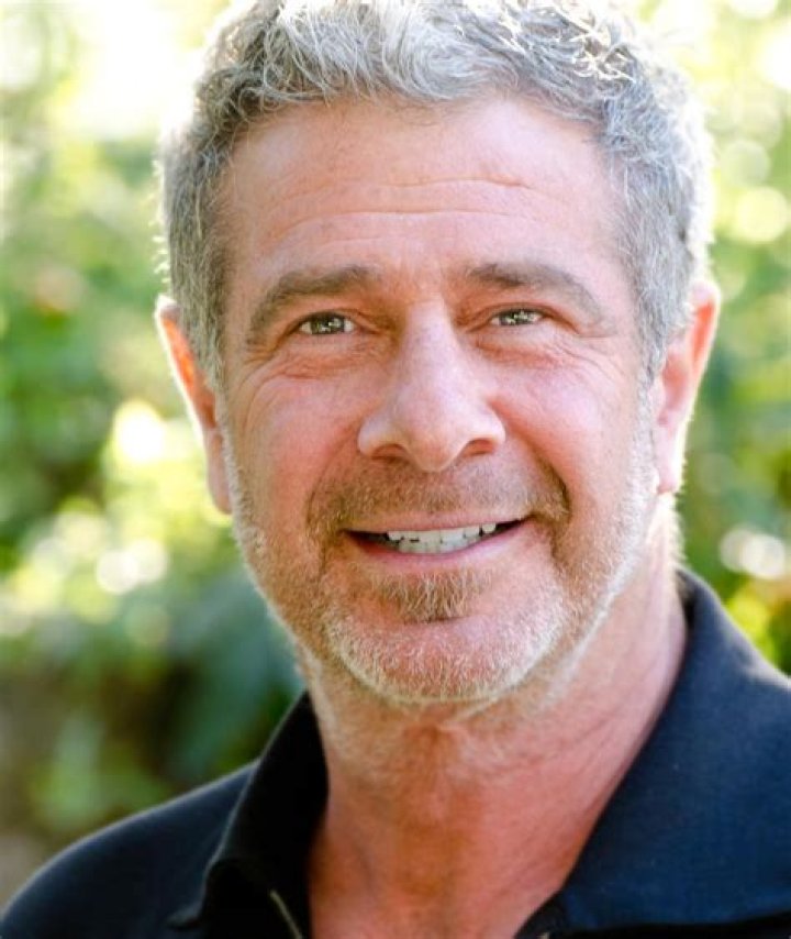 Gil Junger Biography, Age, Height, Wife, Net Worth, Family