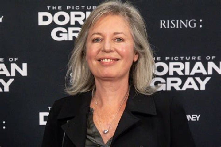 Gina Riley Biography, Age, Height, Husband, Net Worth, Family