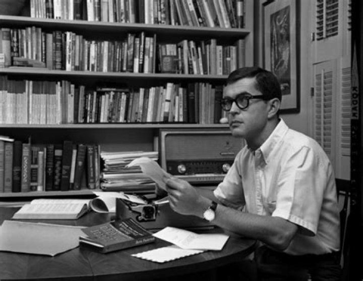 Henri Coulette Biography, Age, Height, Wife, Net Worth and Family