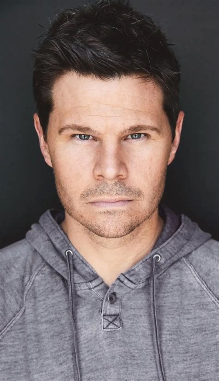 Ian Reed Kesler Biography, Age, Height, Wife, Net Worth, Family