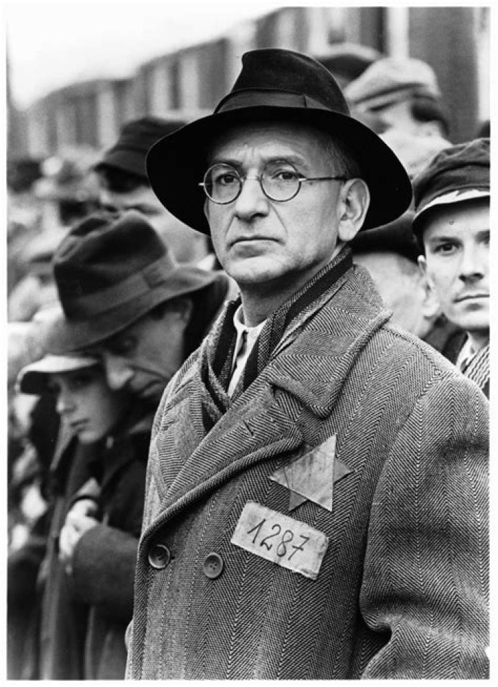 Itzhak Stern Biography, Age, Height, Wife, Net Worth and Family