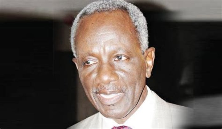 J. K. Randle Biography, Age, Height, Wife, Net Worth and Family