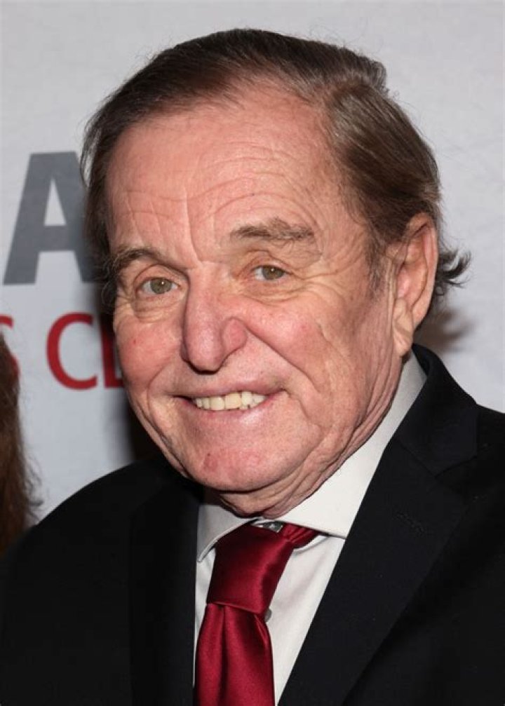 Jerry Mathers Biography, Age, Height, Wife, Net Worth, Family