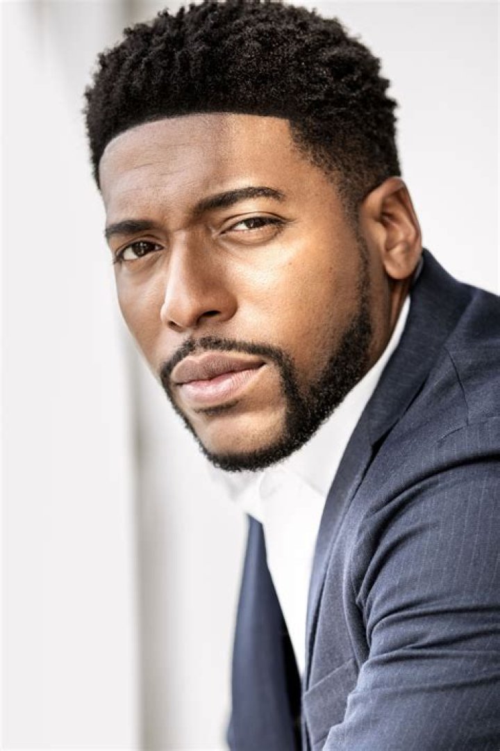 Jocko Sims biografía, edad, altura, esposo, net worth, familia