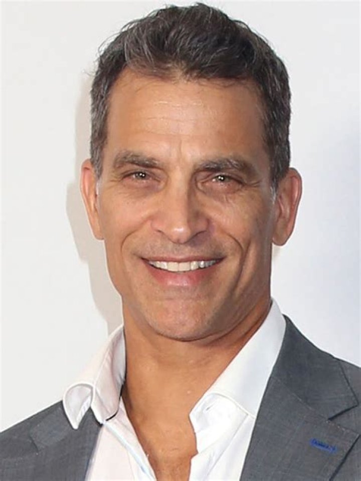 Johnathon Schaech biografía, edad, altura, esposo, net worth, familia