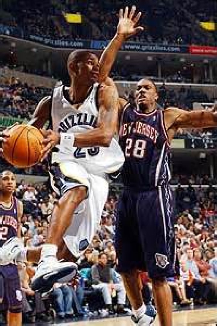 Kaniel Dickens Biography, Age, Height, Wife, Net Worth, Family