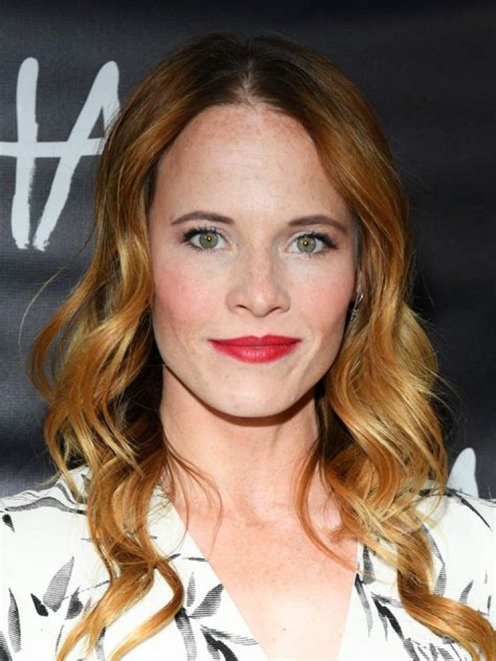Katie Leclerc biografía, edad, altura, esposa, net worth, familia