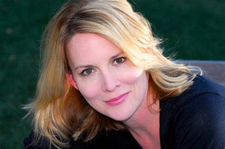 Laurel Holloman Biography, Age, Height, Husband, Net Worth, Family