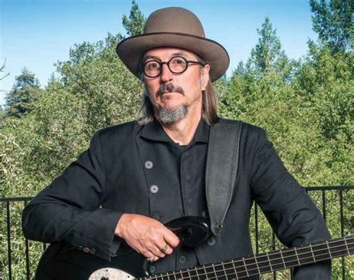 Les Claypool Biography, Age, Height, Wife, Net Worth, Family