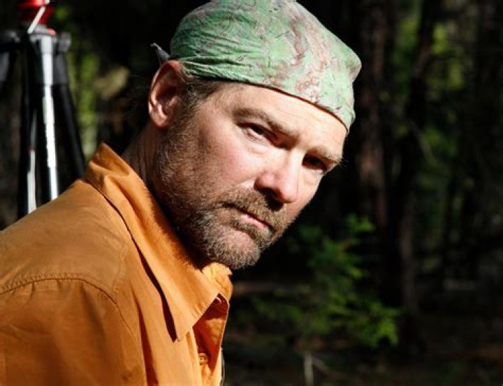 Les Stroud biografía, edad, altura, esposo, net worth, familia