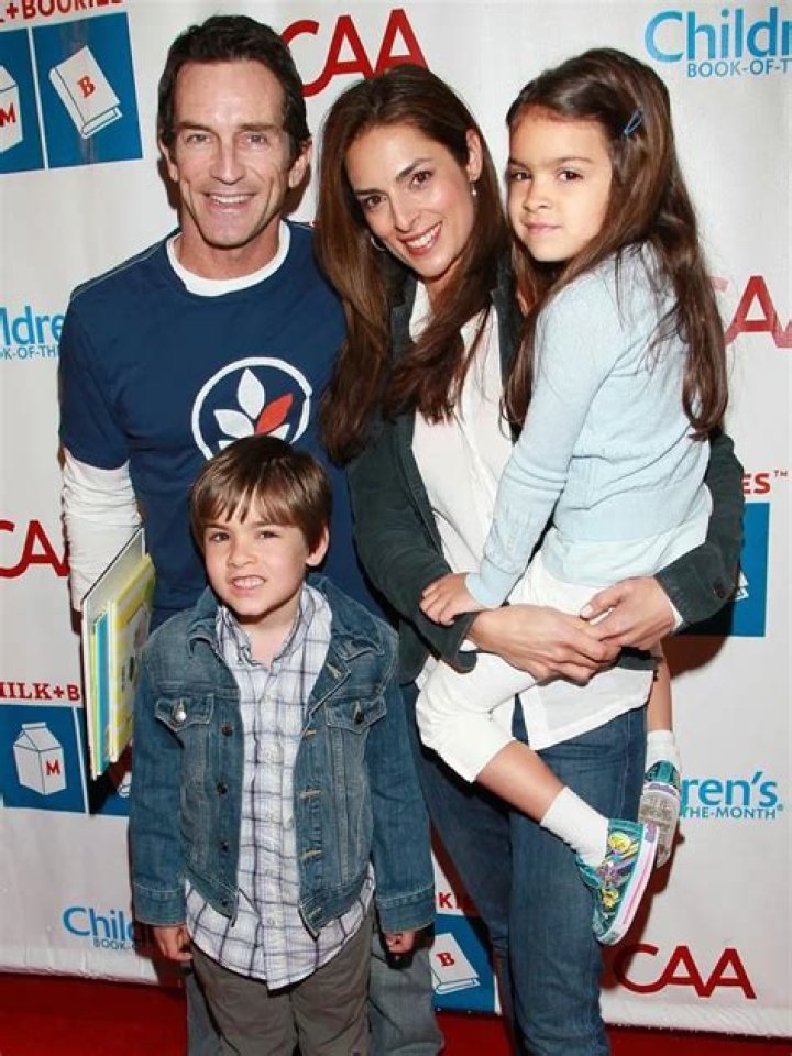 Lisa Ann Russell Biography, Age, Height, Husband, Net Worth, Family