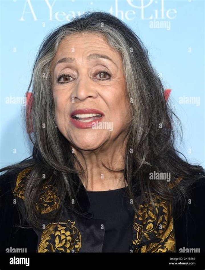 Liz Torres Biography, Age, Height, Husband, Net Worth, Family