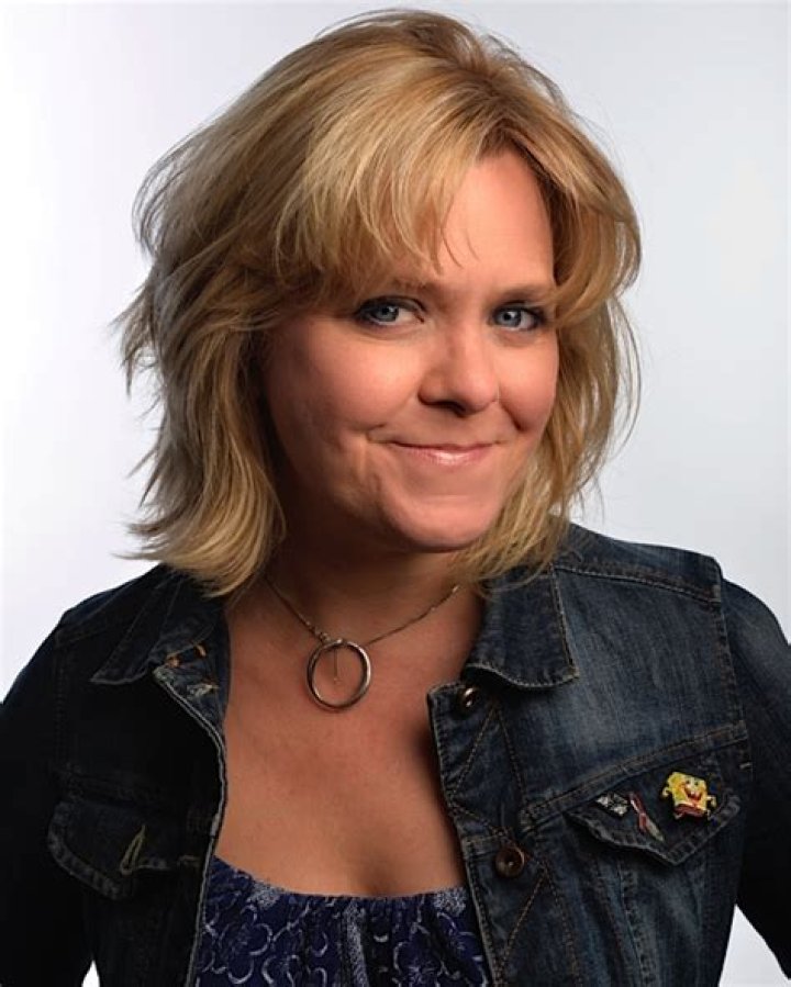 Lizzie Roper Biography, Age, Height, Husband, Net Worth, Family