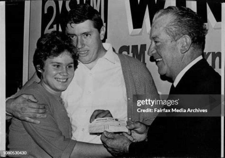 Lois Newman Biography, Age, Height, Husband, Net Worth, Family